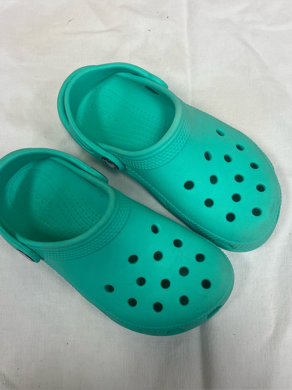 CROCS Kids Classic Clog in Teal Green/Aqua